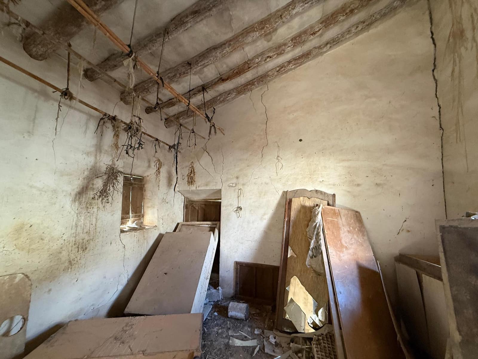 2 bedroom Finca/Country House for sale in Mazarron - € 60,000 (Ref: 8698198)