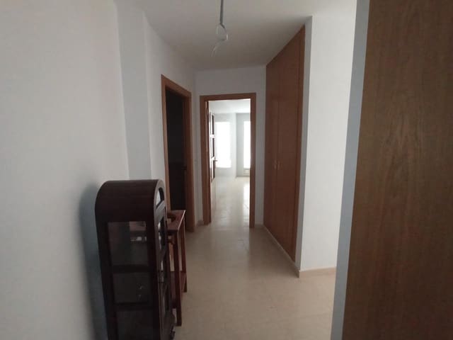 3 soveværelse Lejlighed til salg i Moratalla - € 93.000 (Ref: 8985853)