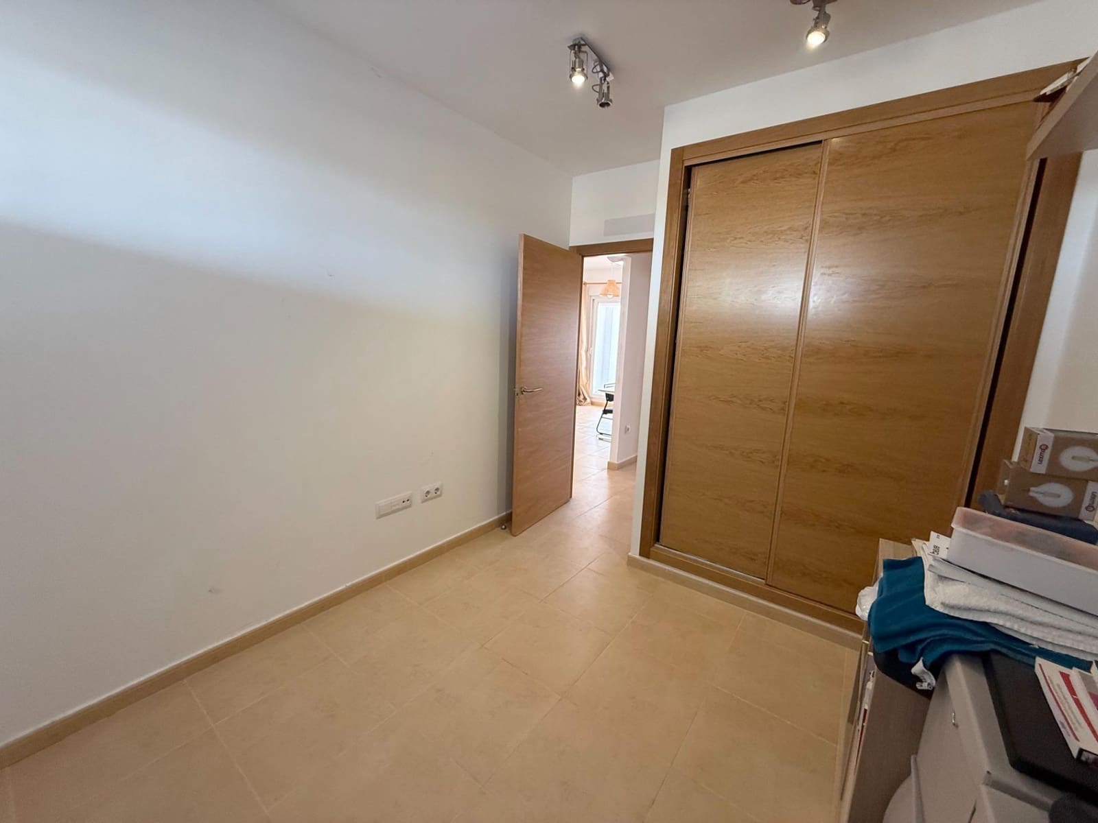 2 soverom Leilighet til salgs i Roldan med svømmebasseng - € 119 000 (Ref: 9014487)