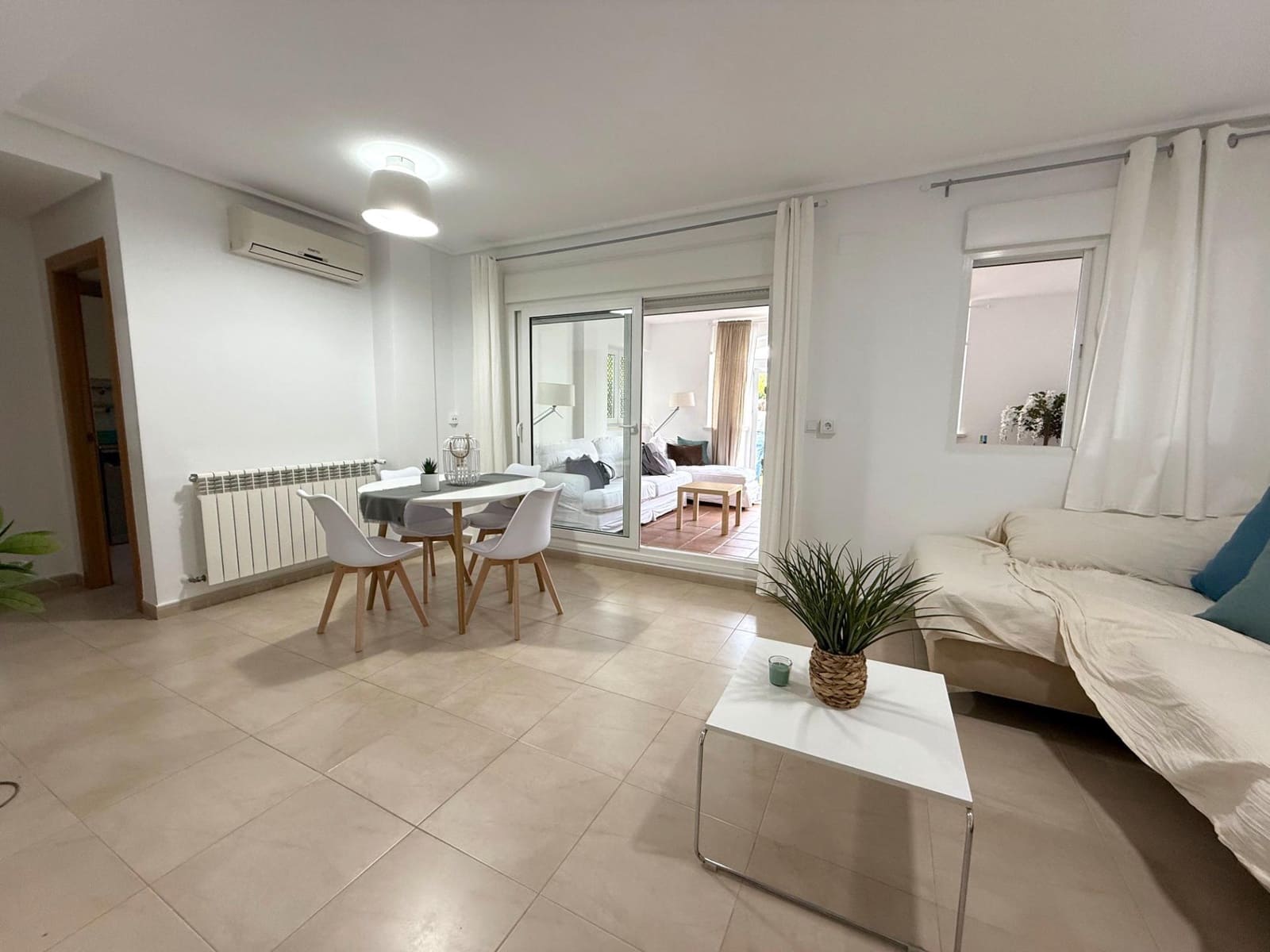 2 soverom Leilighet til leie i La Torre Golf Resort med svømmebasseng garasje - € 750 (Ref: 9073560)