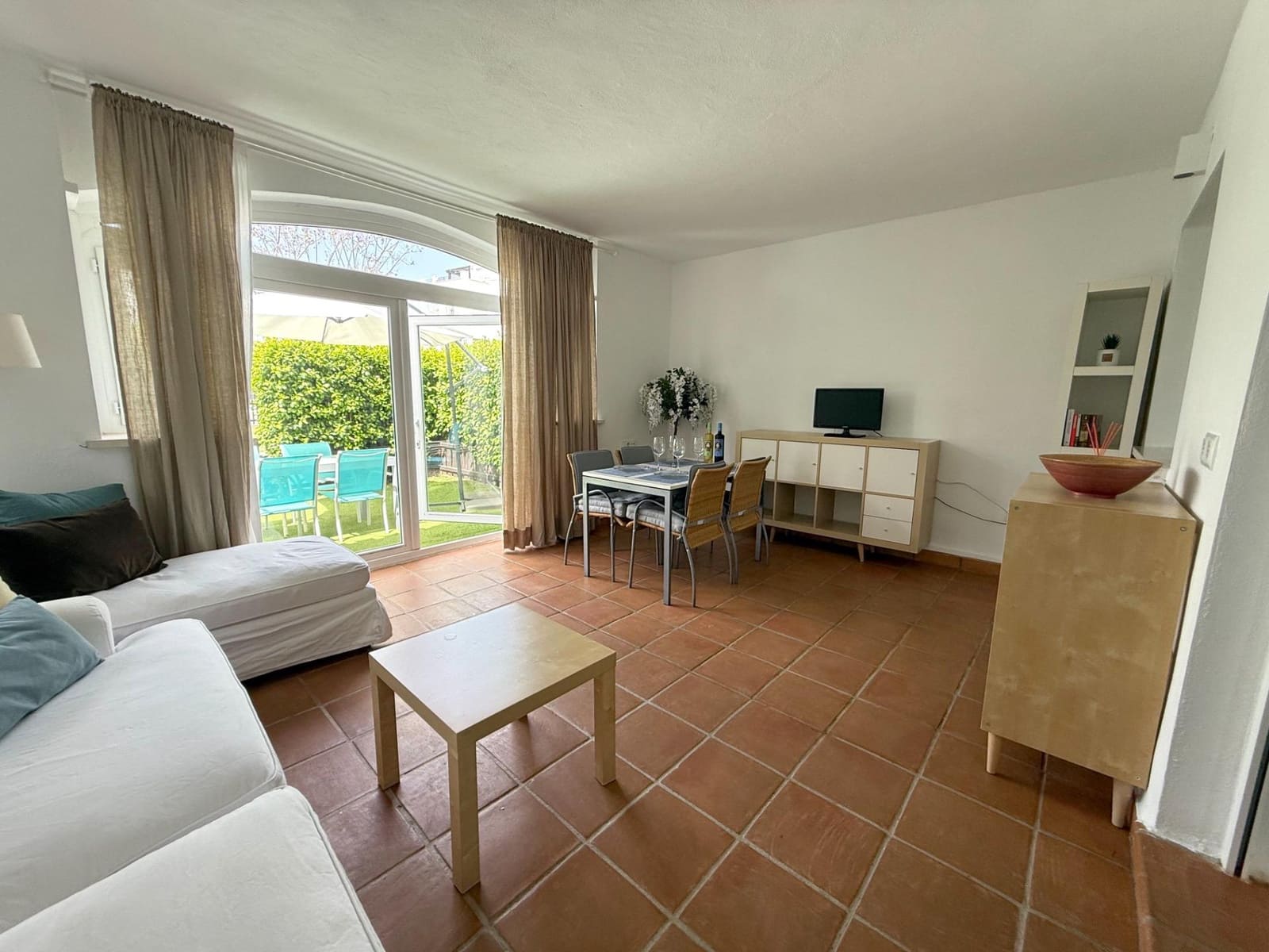 2 soverom Leilighet til leie i La Torre Golf Resort med svømmebasseng garasje - € 750 (Ref: 9073560)