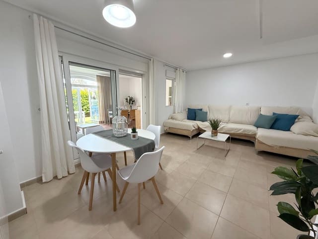2 soverom Leilighet til leie i La Torre Golf Resort, Torre-Pacheco med svømmebasseng garasje - € 750 (Ref: 9073560)