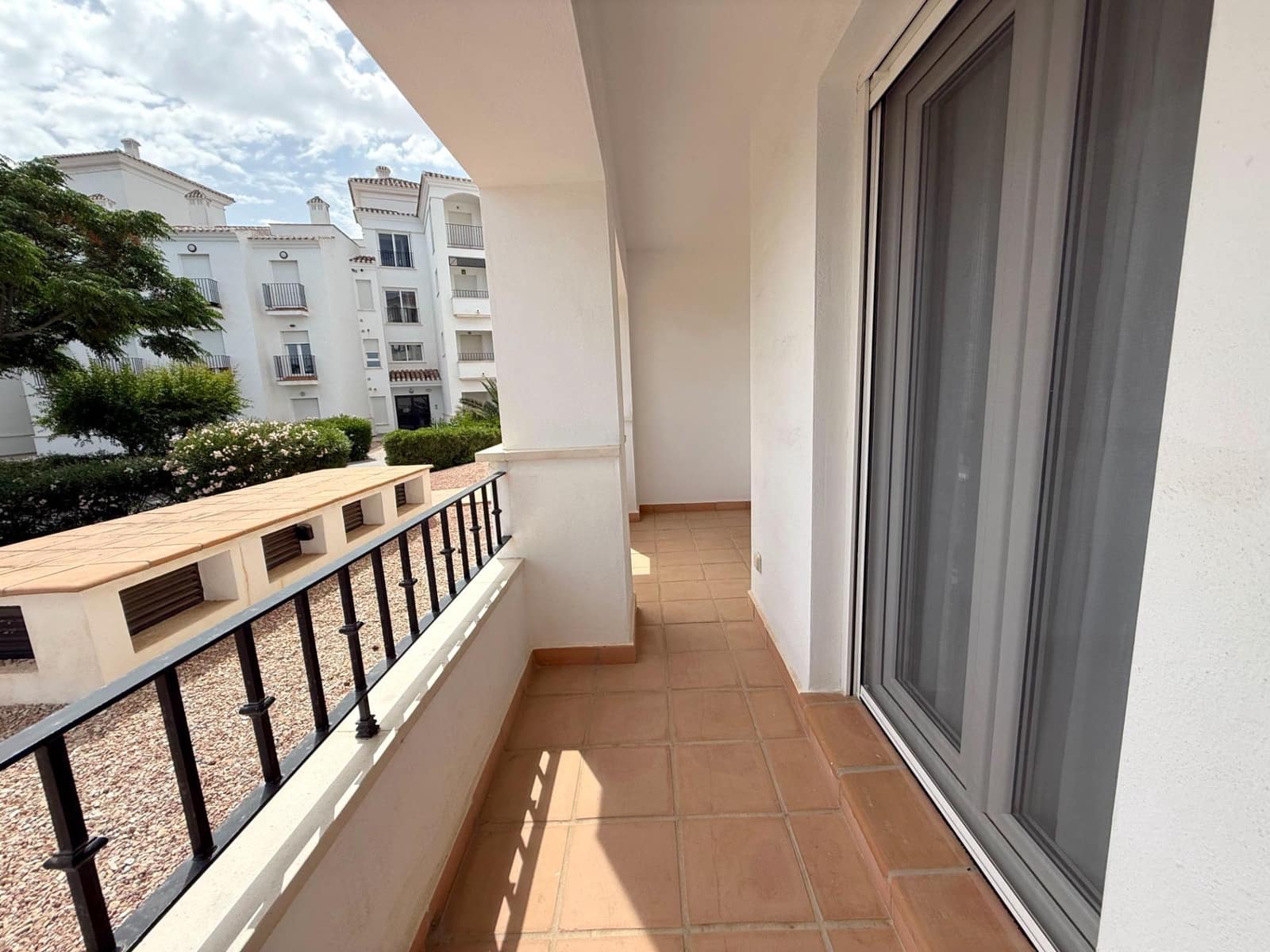 2 soverom Leilighet til leie i La Torre Golf Resort med svømmebasseng garasje - € 750 (Ref: 9073560)