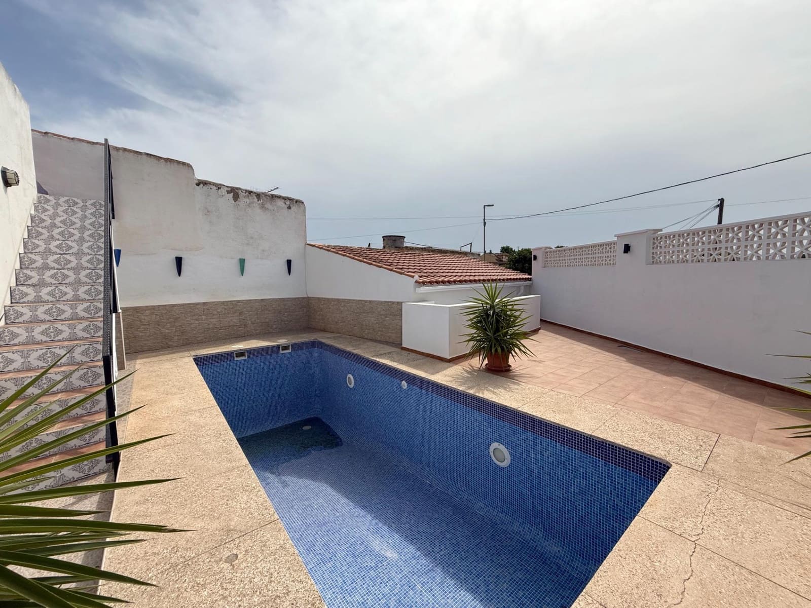 3 soverom Villa til salgs i Las Palas med svømmebasseng garasje - € 149 000 (Ref: 9073562)