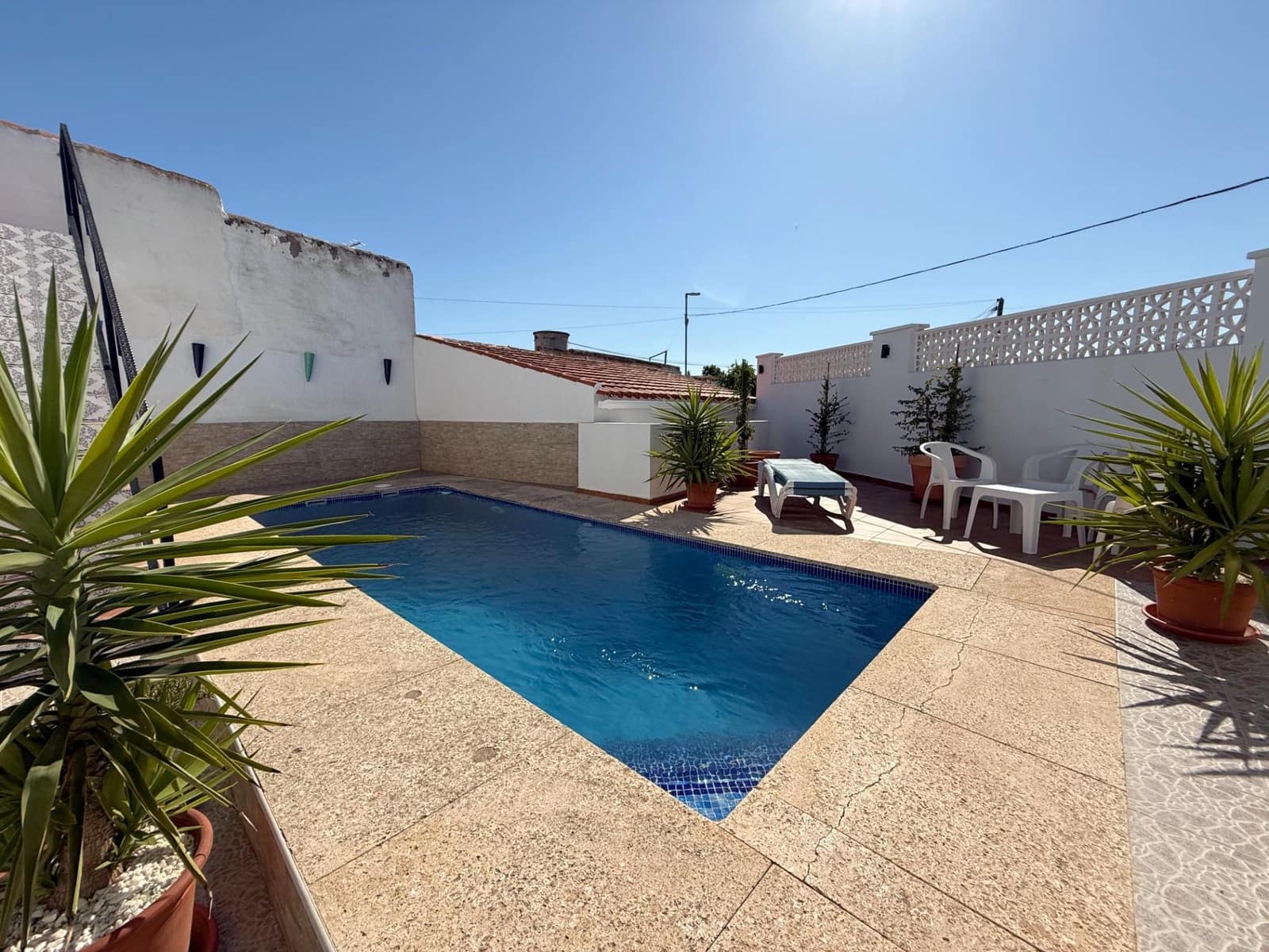 3 soverom Villa til salgs i Las Palas med svømmebasseng garasje - € 149 000 (Ref: 9073562)