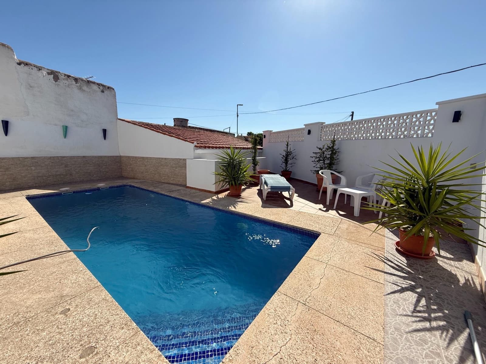 3 soverom Villa til salgs i Las Palas med svømmebasseng garasje - € 149 000 (Ref: 9073562)