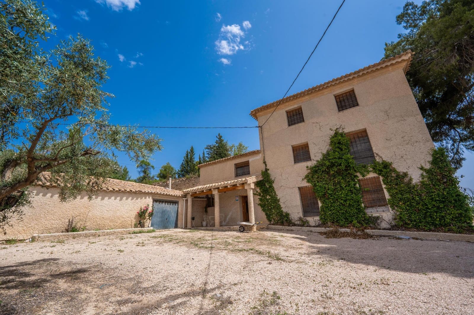 10 soveværelse Finca/Landehus til salg i Caravaca de la Cruz med swimmingpool garage - € 900.000 (Ref: 9073563)