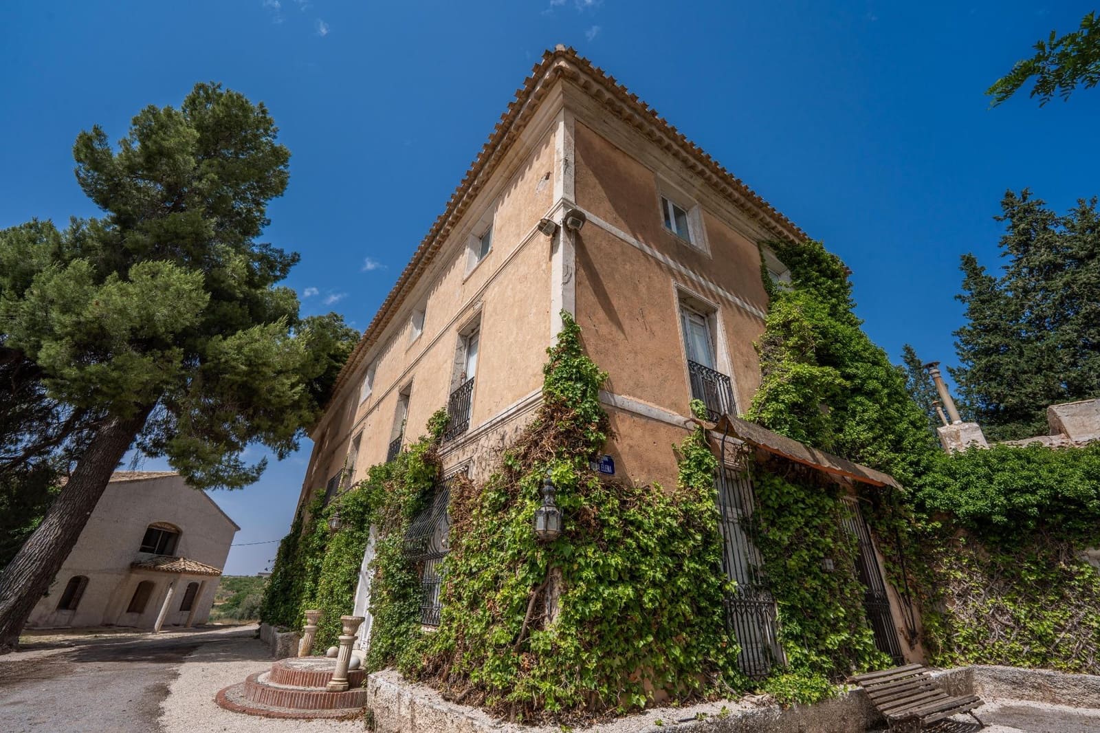 10 soveværelse Finca/Landehus til salg i Caravaca de la Cruz med swimmingpool garage - € 900.000 (Ref: 9073563)