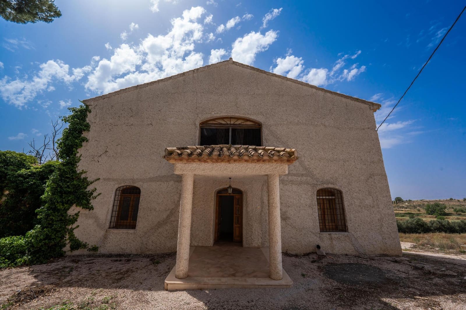 10 soveværelse Finca/Landehus til salg i Caravaca de la Cruz med swimmingpool garage - € 900.000 (Ref: 9073563)