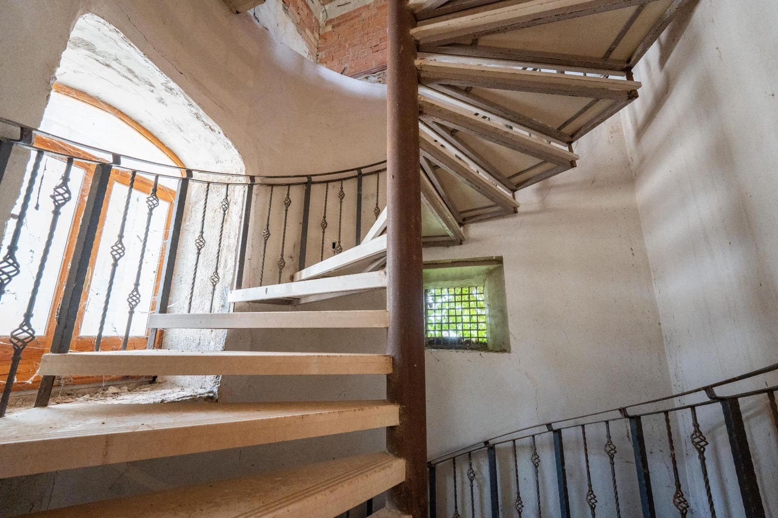 10 soveværelse Finca/Landehus til salg i Caravaca de la Cruz med swimmingpool garage - € 900.000 (Ref: 9073563)