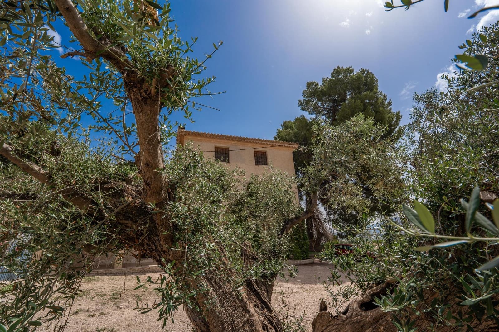 10 soveværelse Finca/Landehus til salg i Caravaca de la Cruz med swimmingpool garage - € 900.000 (Ref: 9073563)