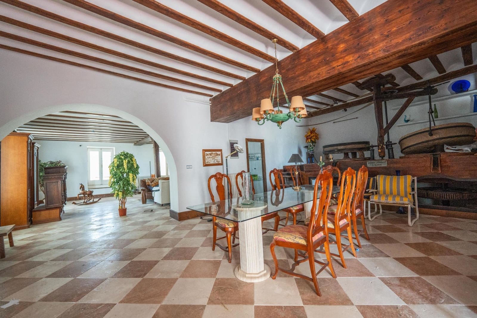 10 soveværelse Finca/Landehus til salg i Caravaca de la Cruz med swimmingpool garage - € 900.000 (Ref: 9073563)