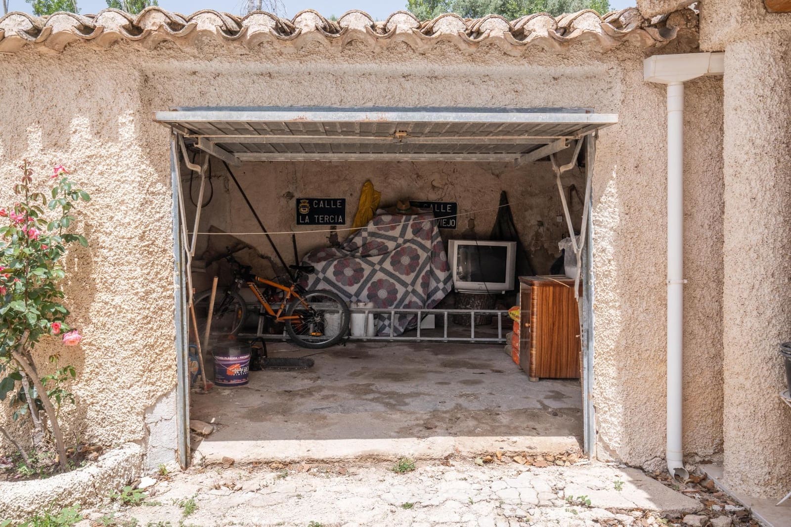 10 soveværelse Finca/Landehus til salg i Caravaca de la Cruz med swimmingpool garage - € 900.000 (Ref: 9073563)