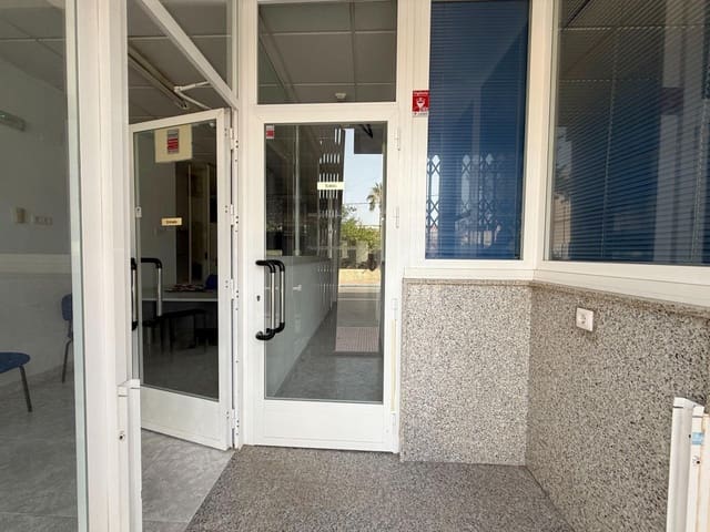 6 soverom Kommersiell til salgs i Los Alcázares - € 170 000 (Ref: 9075265)