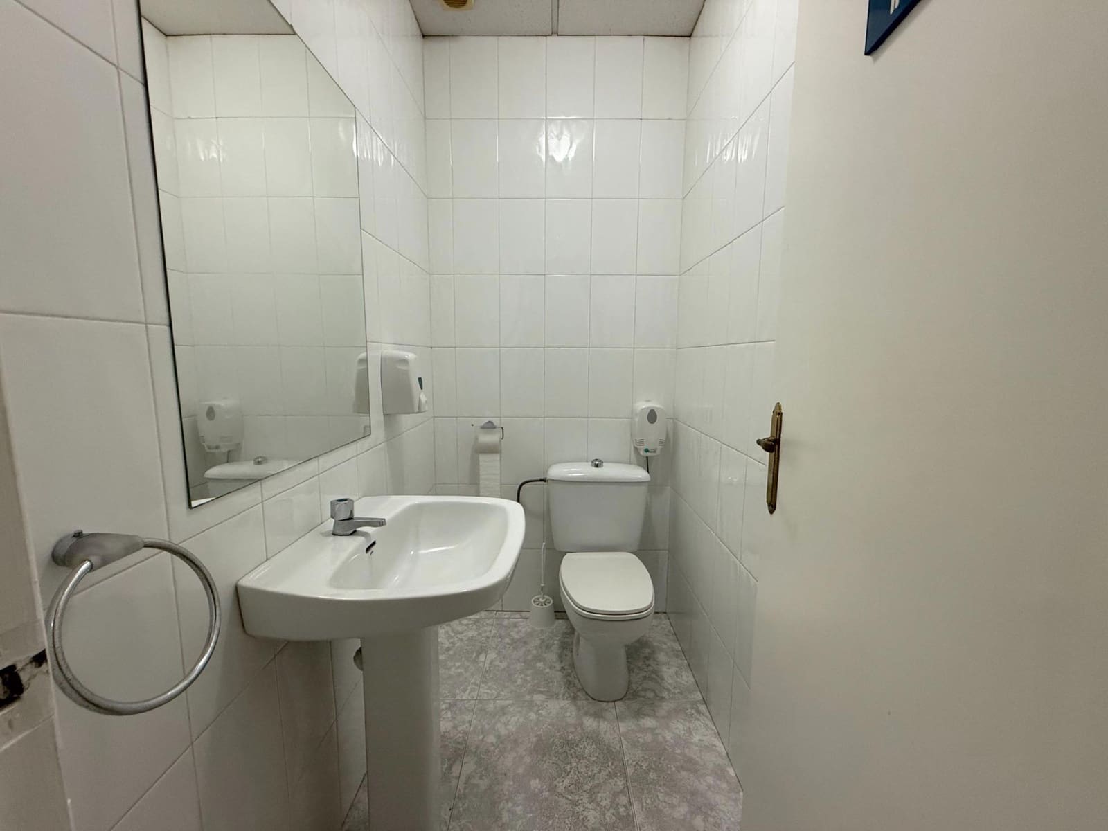 6 slaapkamer Commercieel te koop in Los Alcazares - € 170.000 (Ref: 9075265)