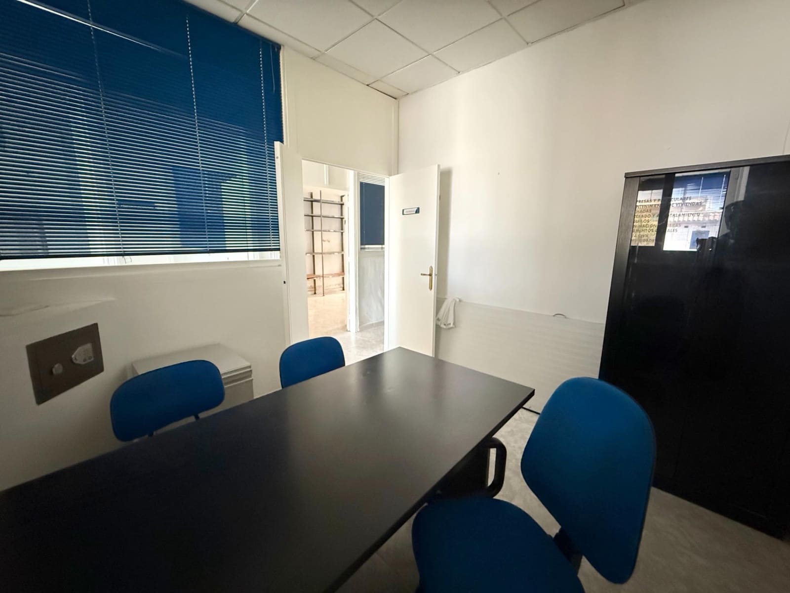 6 slaapkamer Commercieel te koop in Los Alcazares - € 170.000 (Ref: 9075265)