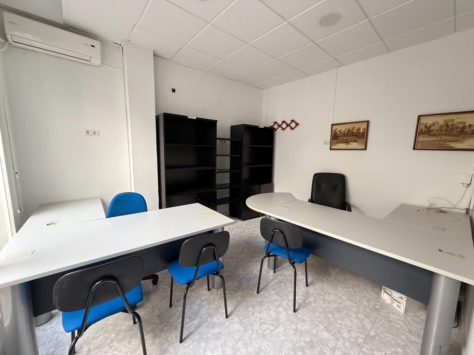 6 slaapkamer Commercieel te koop in Los Alcazares - € 170.000 (Ref: 9075265)