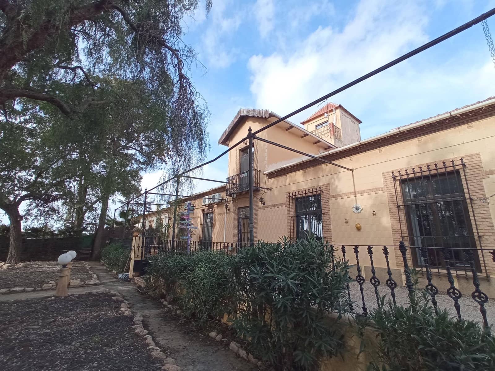 5 soveværelse Finca/Landehus til salg i La Palma med swimmingpool - € 340.000 (Ref: 9132573)