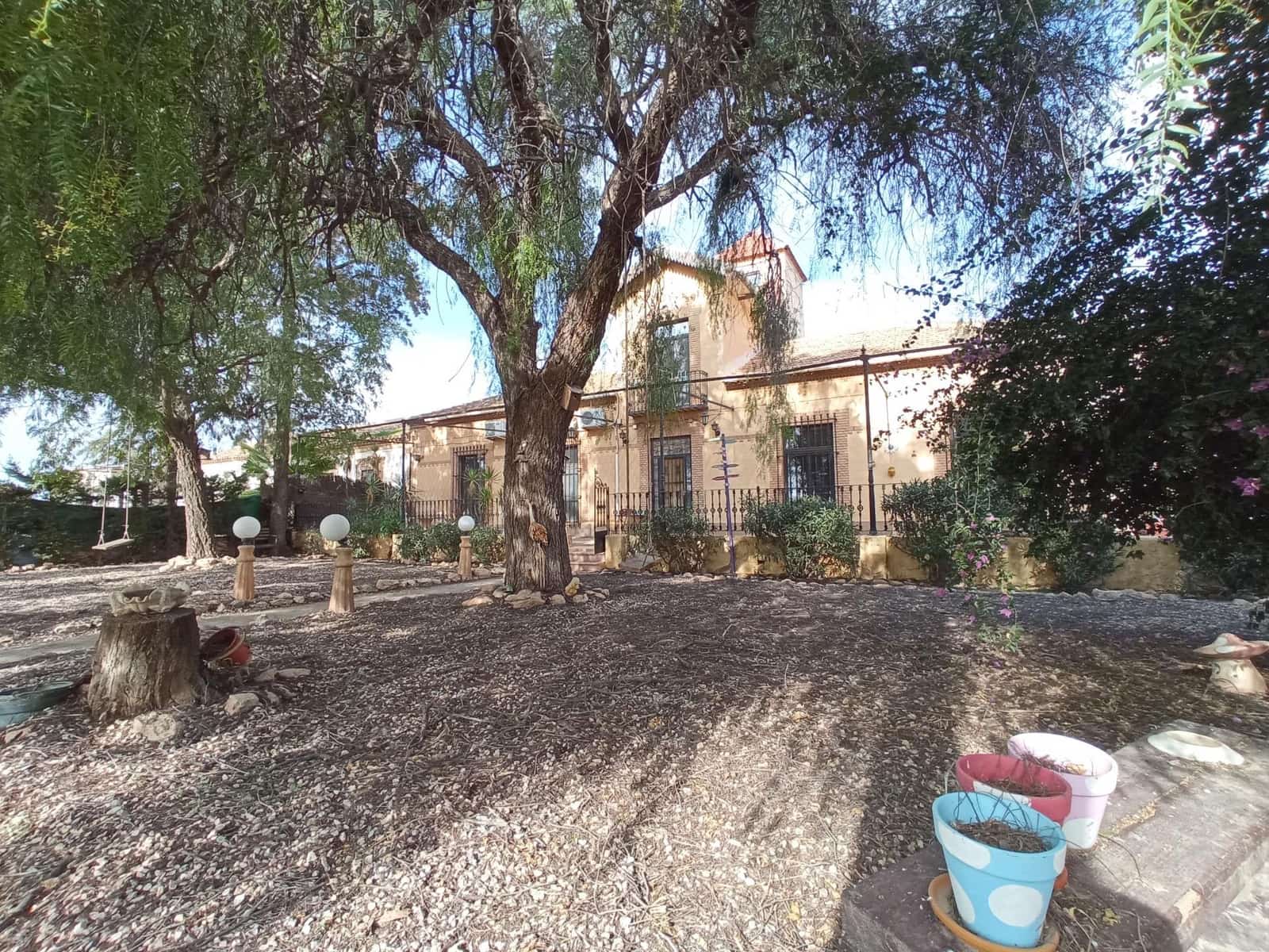 5 soveværelse Finca/Landehus til salg i La Palma med swimmingpool - € 340.000 (Ref: 9132573)