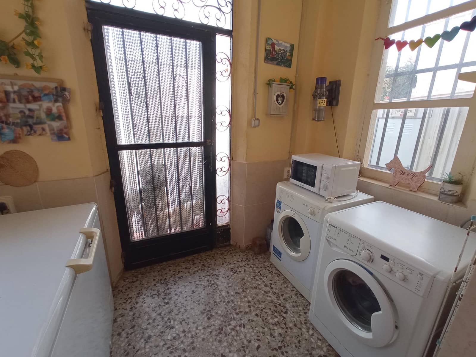 5 soveværelse Finca/Landehus til salg i La Palma med swimmingpool - € 340.000 (Ref: 9132573)