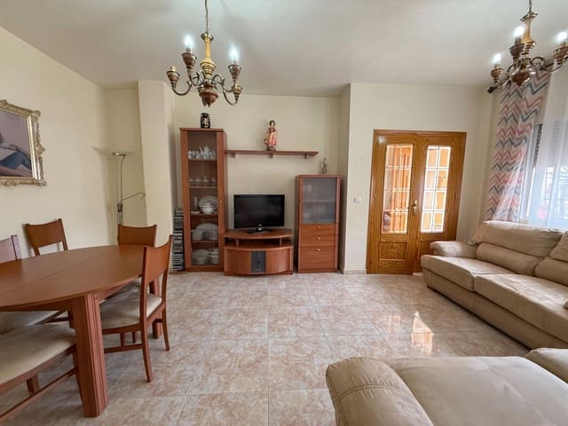 4 slaapkamer Rijtjeshuis te koop in Roldan, Torre-Pacheco met garage - € 165.000 (Ref: 9145708)