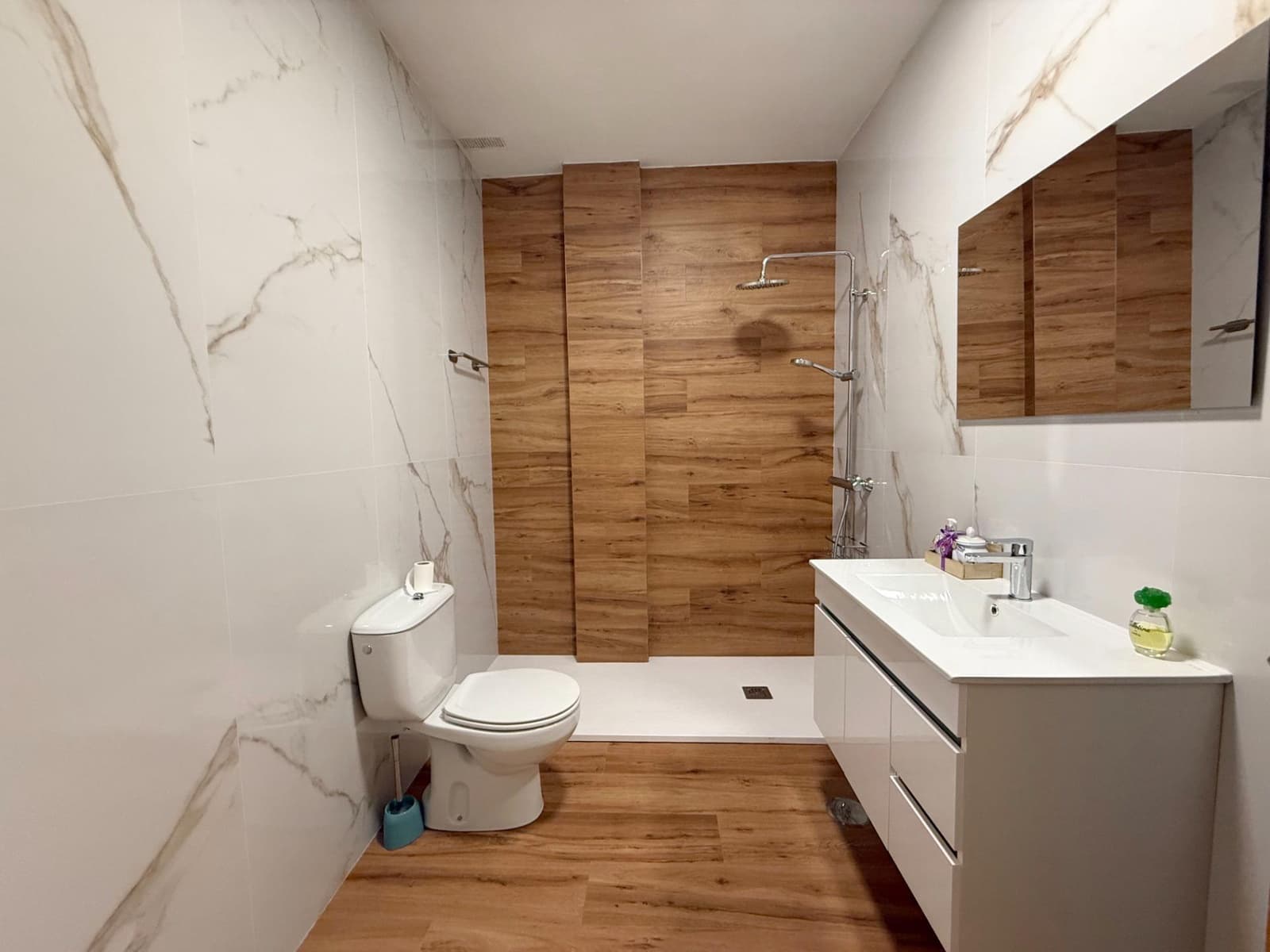 4 soveværelse Rækkehus til salg i Roldan med garage - € 165.000 (Ref: 9145708)