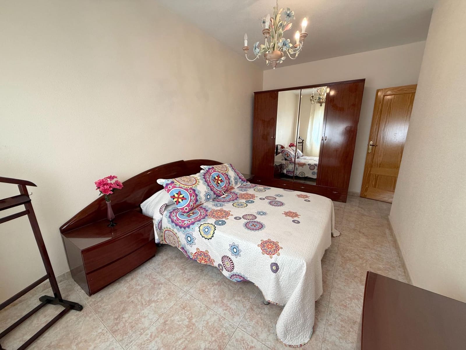 4 soveværelse Rækkehus til salg i Roldan med garage - € 165.000 (Ref: 9145708)