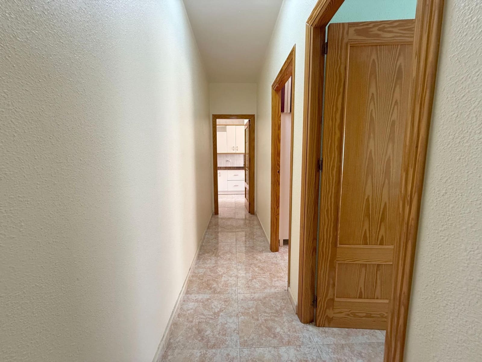 4 soveværelse Rækkehus til salg i Roldan med garage - € 165.000 (Ref: 9145708)