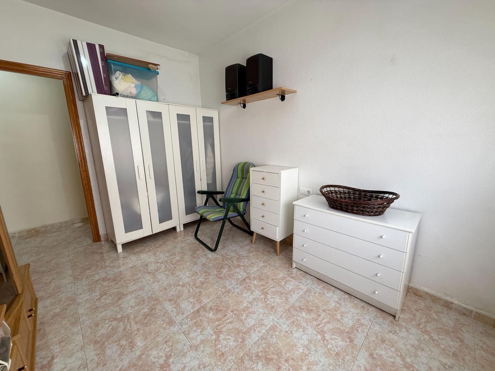 4 soveværelse Rækkehus til salg i Roldan med garage - € 165.000 (Ref: 9145708)