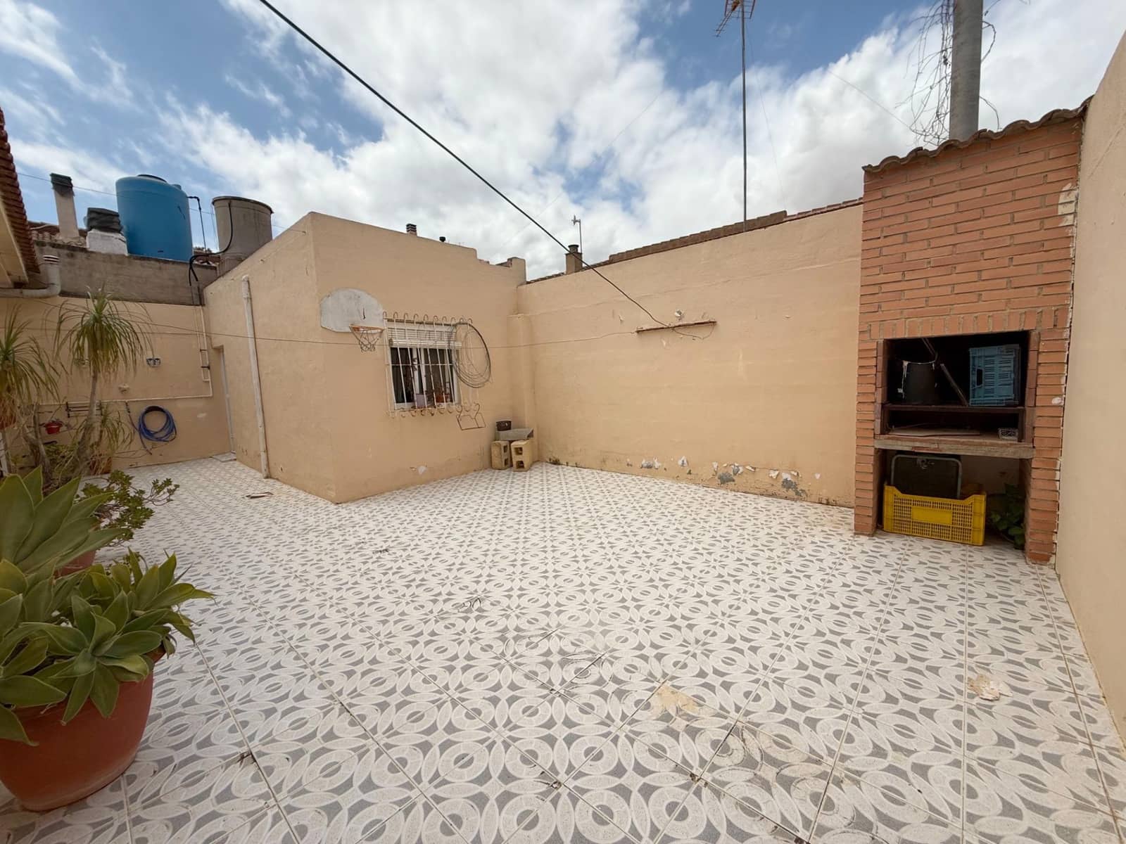 4 soveværelse Rækkehus til salg i Roldan med garage - € 165.000 (Ref: 9145708)