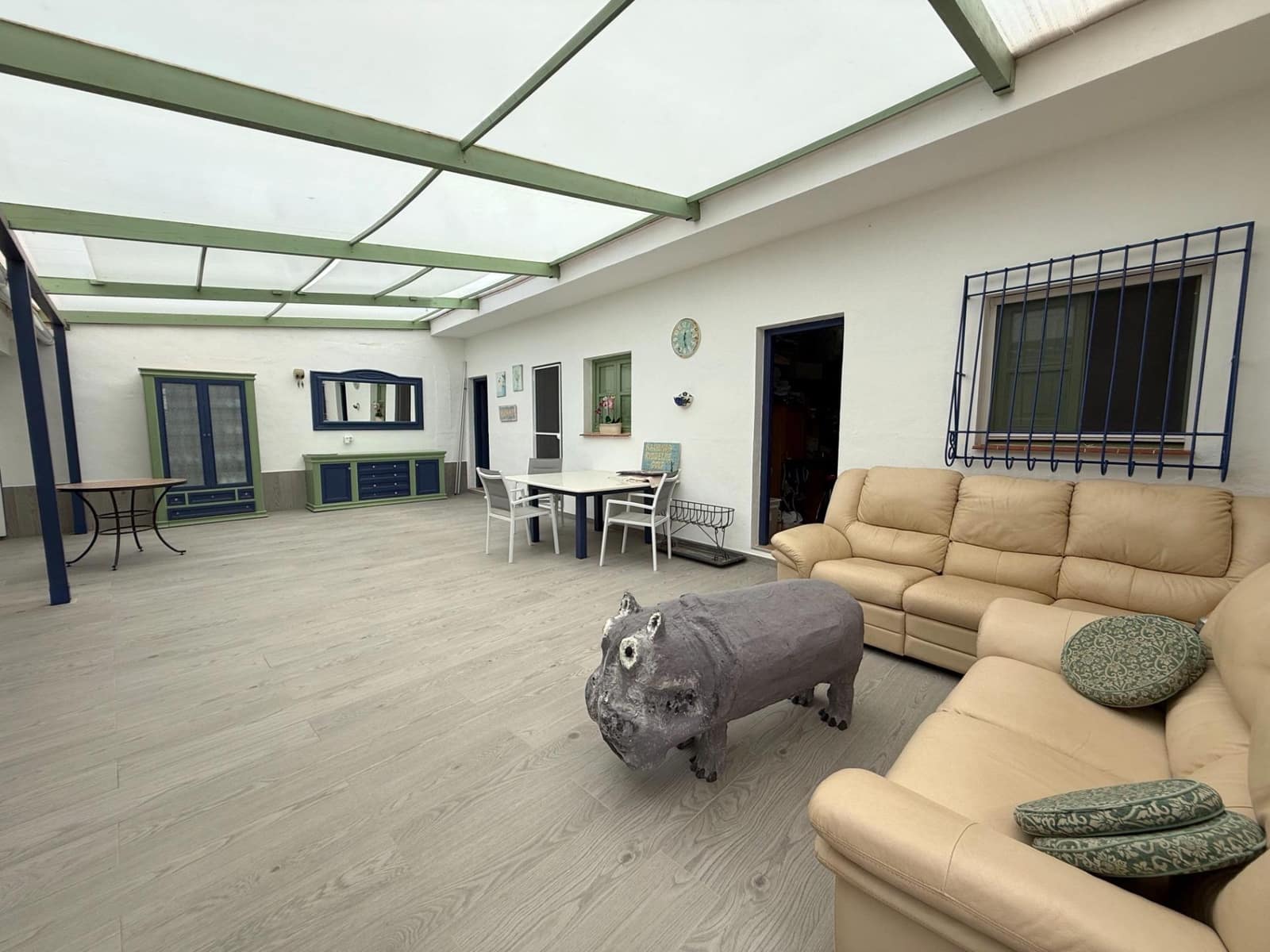 6 soveværelse Finca/Landehus til salg i Roldan med swimmingpool garage - € 600.000 (Ref: 9152385)