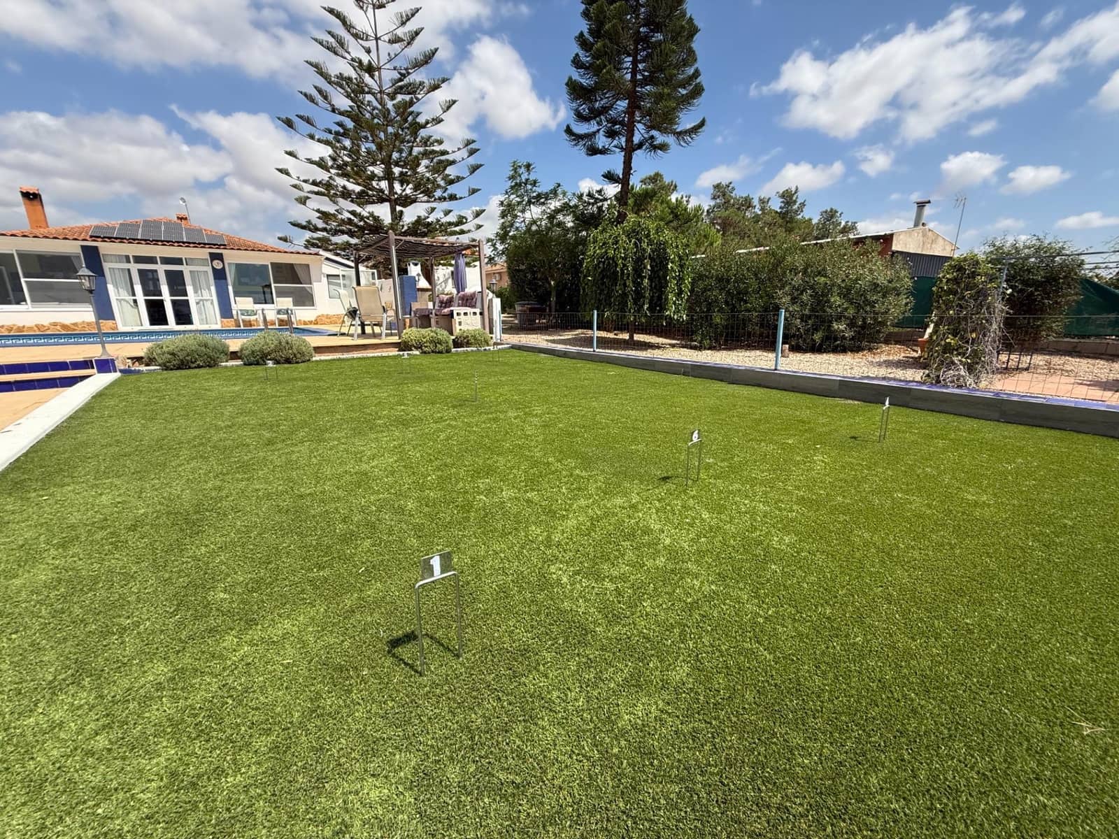 6 soveværelse Finca/Landehus til salg i Roldan med swimmingpool garage - € 600.000 (Ref: 9152385)