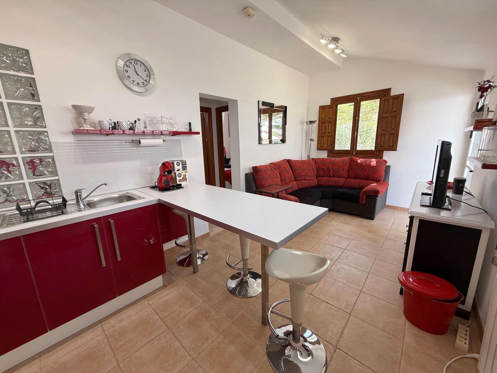 6 soveværelse Finca/Landehus til salg i Roldan med swimmingpool garage - € 600.000 (Ref: 9152385)