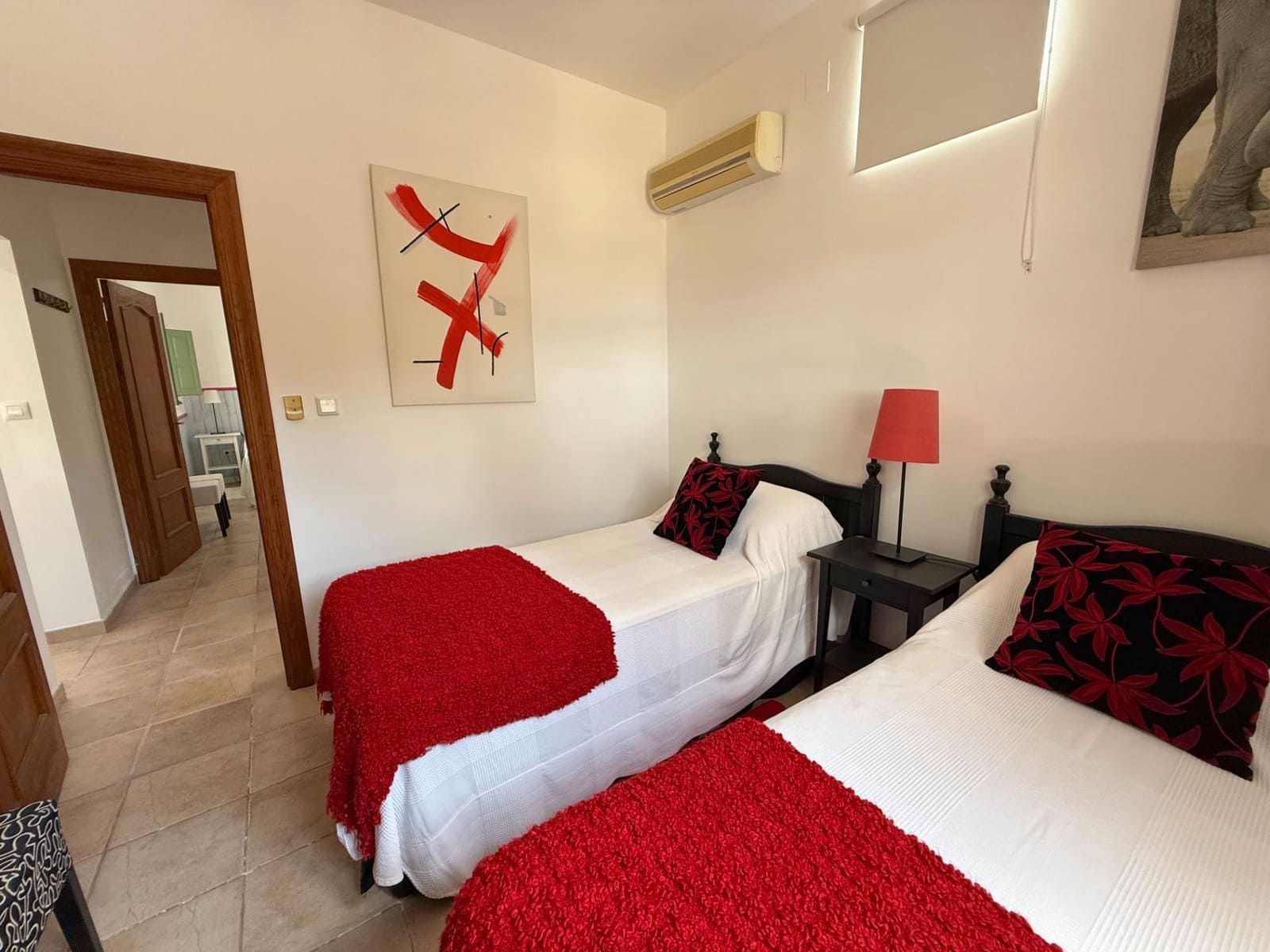 6 soveværelse Finca/Landehus til salg i Roldan med swimmingpool garage - € 600.000 (Ref: 9152385)