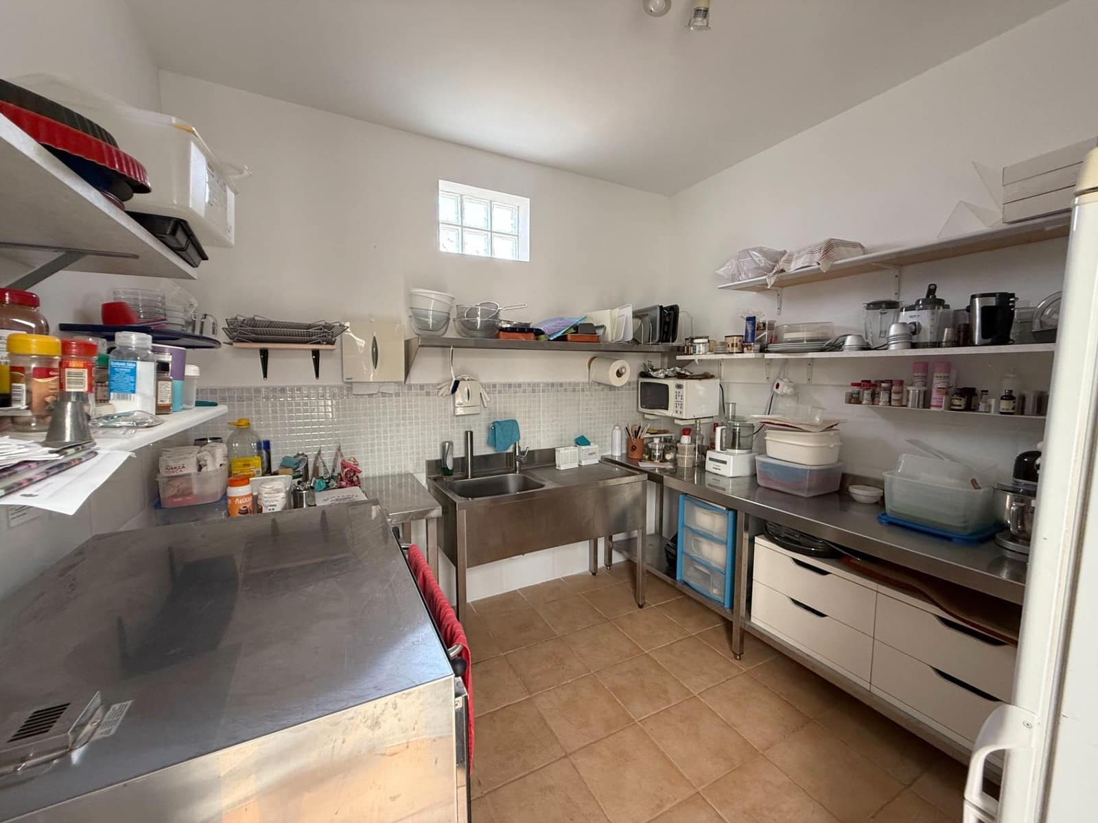 6 soveværelse Finca/Landehus til salg i Roldan med swimmingpool garage - € 600.000 (Ref: 9152385)