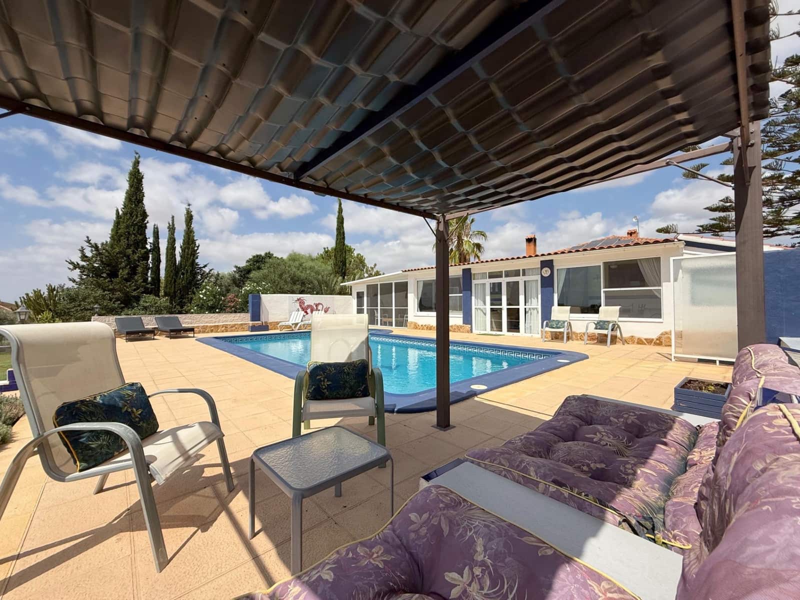 6 soveværelse Finca/Landehus til salg i Roldan med swimmingpool garage - € 600.000 (Ref: 9152385)