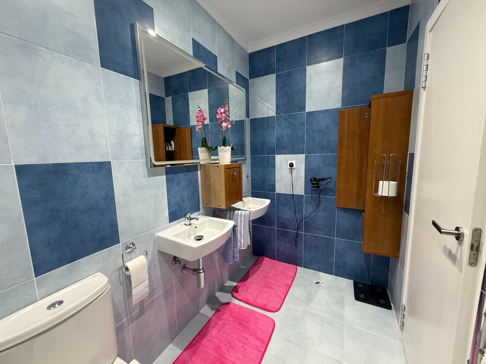 6 soveværelse Finca/Landehus til salg i Roldan med swimmingpool garage - € 600.000 (Ref: 9152385)