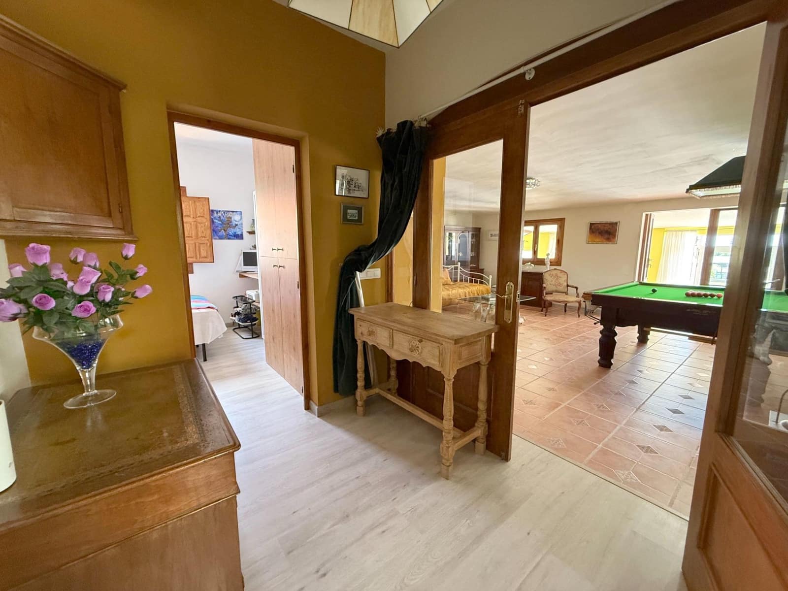 6 soveværelse Finca/Landehus til salg i Roldan med swimmingpool garage - € 600.000 (Ref: 9152385)