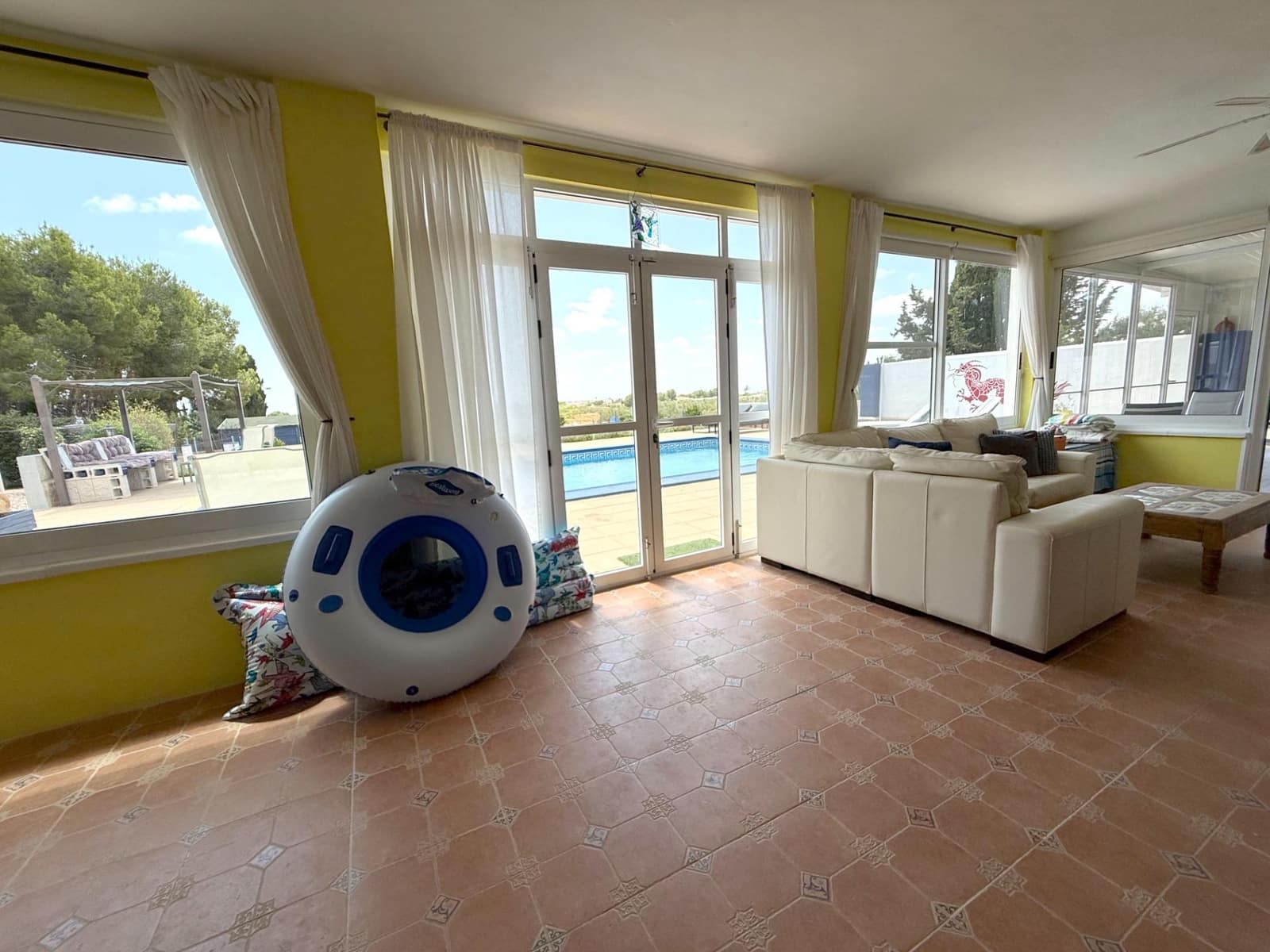 6 soveværelse Finca/Landehus til salg i Roldan med swimmingpool garage - € 600.000 (Ref: 9152385)