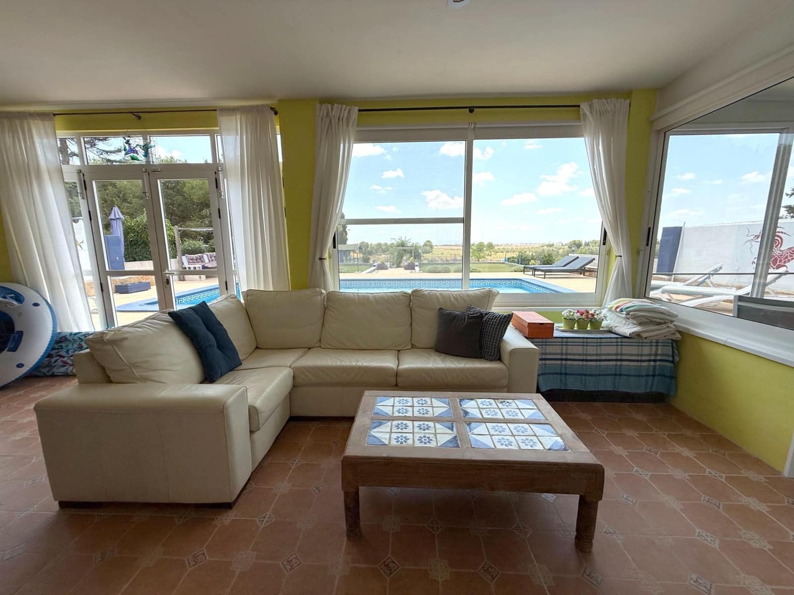 6 soveværelse Finca/Landehus til salg i Roldan med swimmingpool garage - € 600.000 (Ref: 9152385)