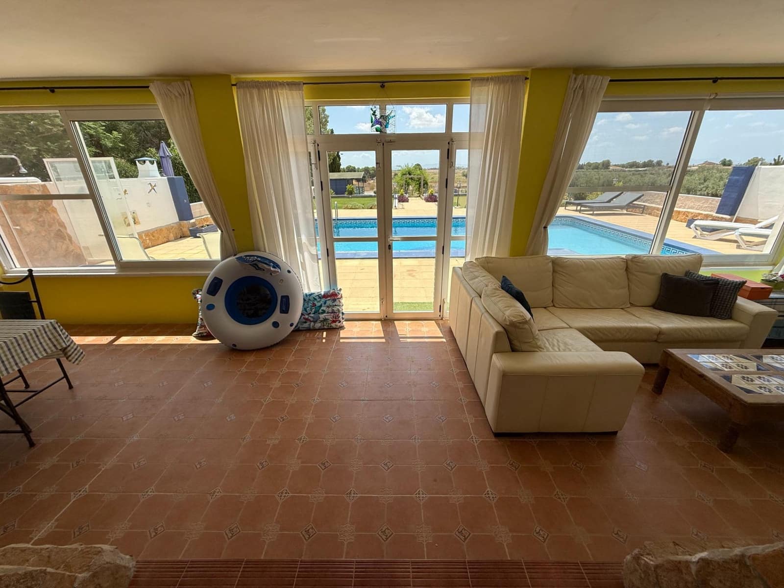 6 soveværelse Finca/Landehus til salg i Roldan med swimmingpool garage - € 600.000 (Ref: 9152385)