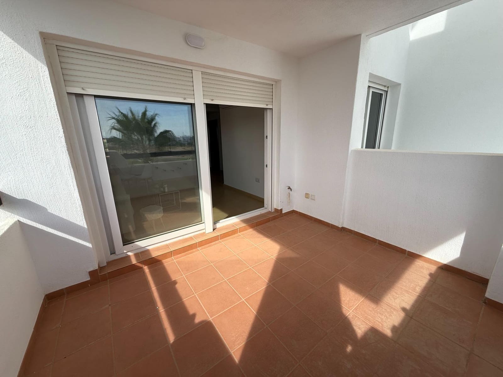 2 soverom Leilighet til leie i Terrazas de la Torre med svømmebasseng - € 650 (Ref: 9202589)