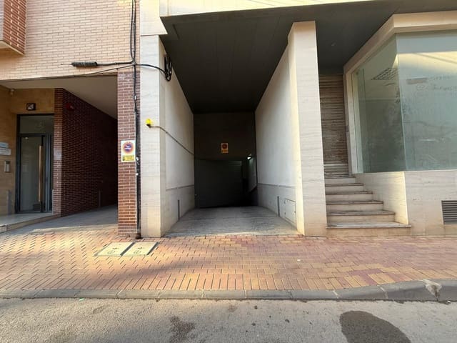 Garagem para venda em San Pedro del Pinatar - 5 000 € (Ref: 9264348)