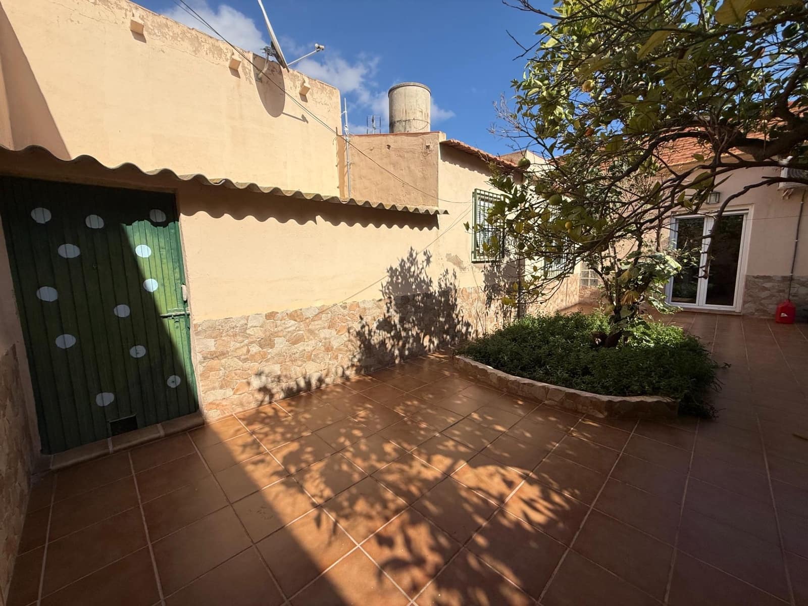 3 sypialnia Dom na sprzedaż w Roldan z garażem - 149 000 € (Ref: 9276511)