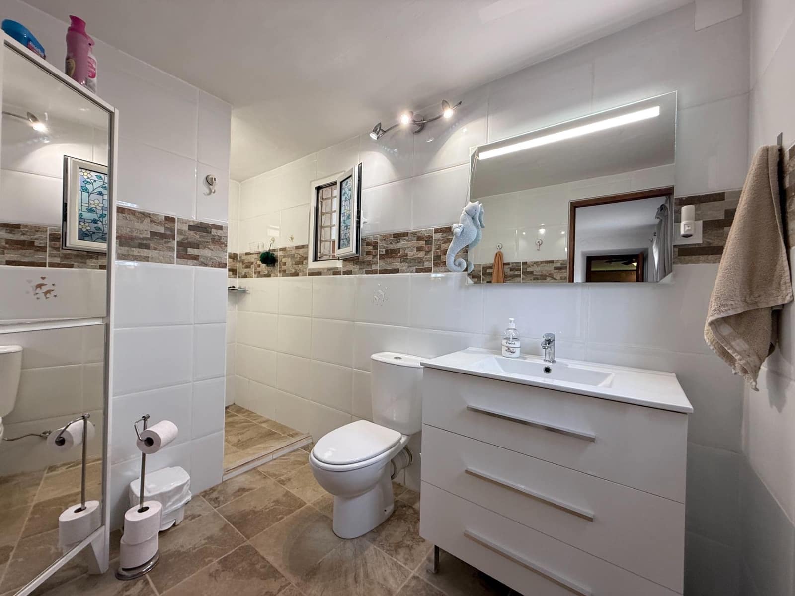 5 soveværelse Finca/Landehus til salg i Murcia by med swimmingpool - € 245.000 (Ref: 9308695)