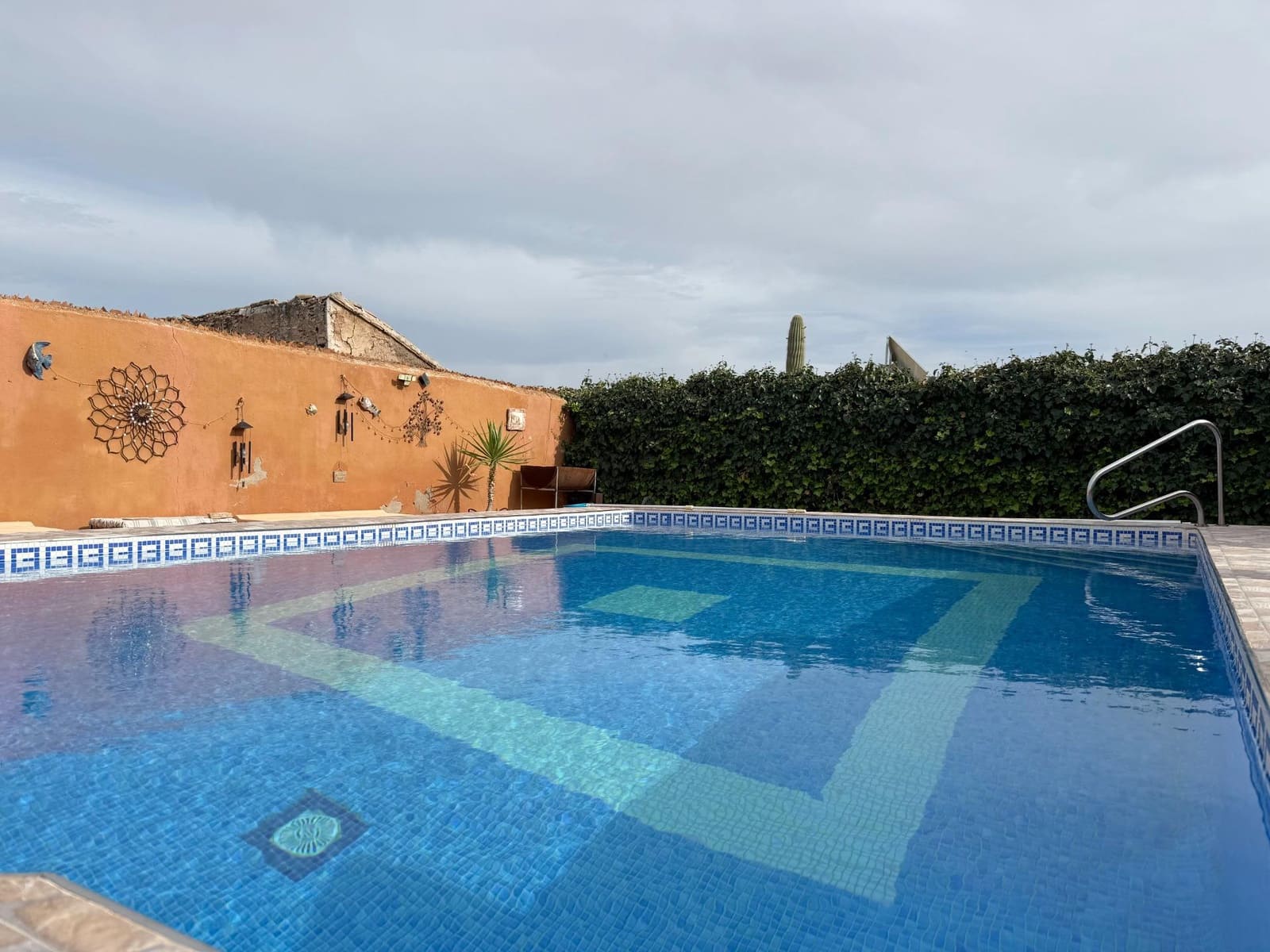 5 soveværelse Finca/Landehus til salg i Murcia by med swimmingpool - € 245.000 (Ref: 9308695)