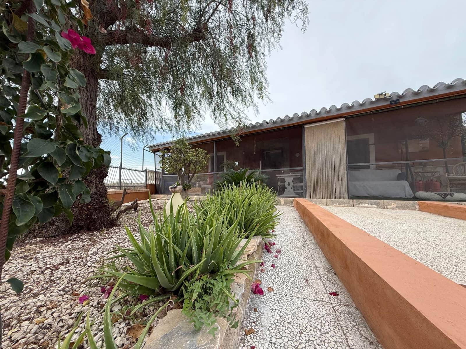 5 soveværelse Finca/Landehus til salg i Murcia by med swimmingpool - € 245.000 (Ref: 9308695)