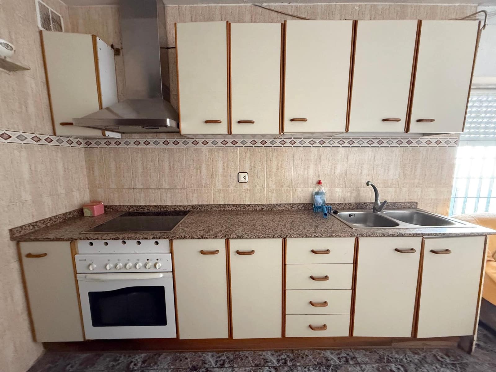 4 soverom Finca/Herregård til salgs i Gea y Truyols med svømmebasseng garasje - € 195 000 (Ref: 9326650)