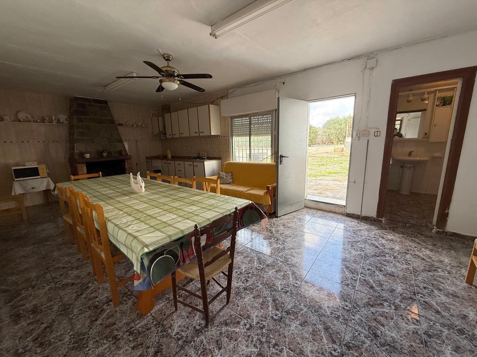 4 soverom Finca/Herregård til salgs i Gea y Truyols med svømmebasseng garasje - € 195 000 (Ref: 9326650)