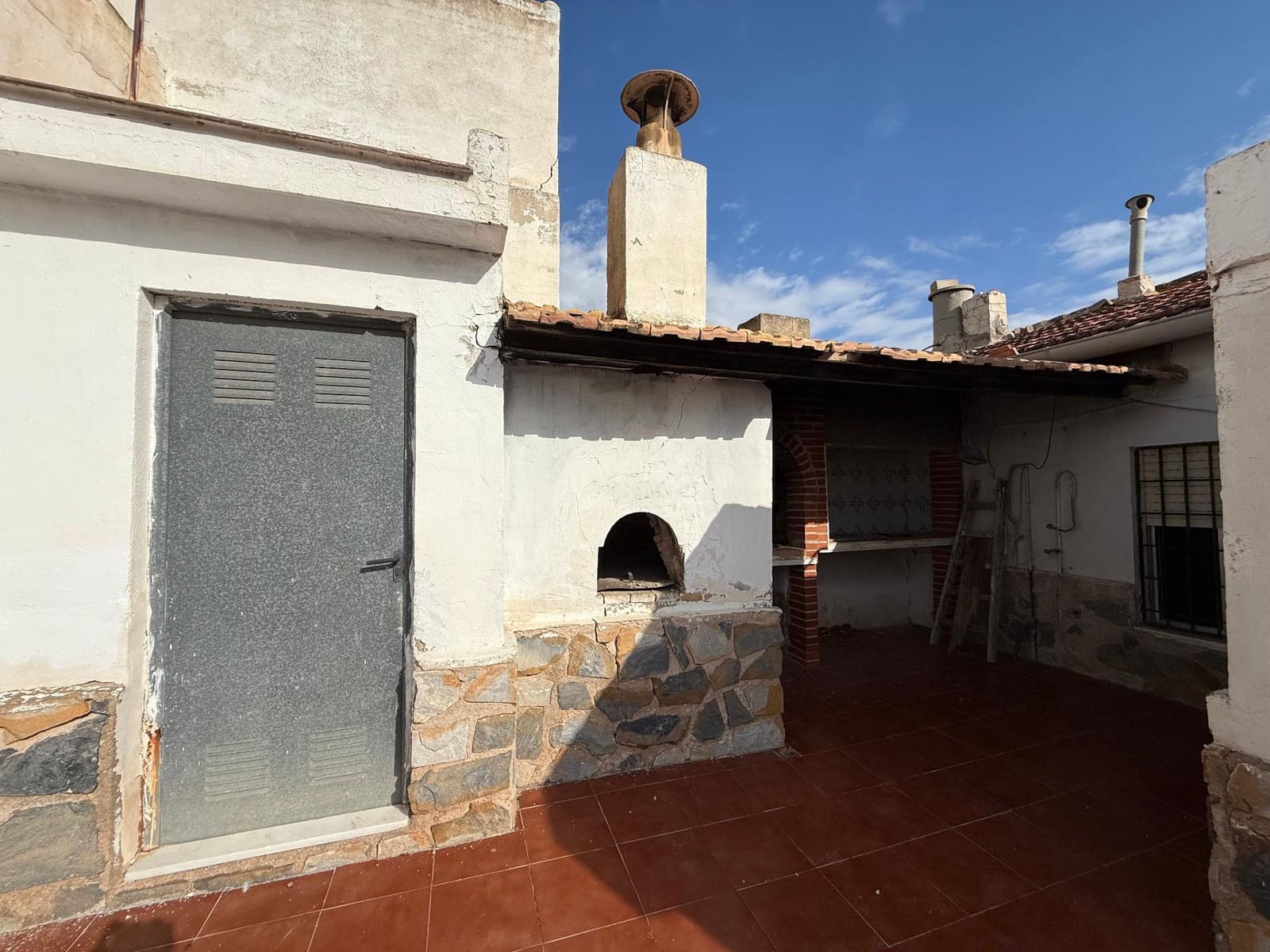 4 soverom Finca/Herregård til salgs i Gea y Truyols med svømmebasseng garasje - € 195 000 (Ref: 9326650)